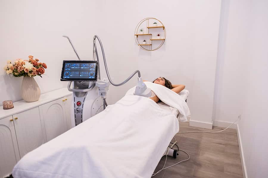 Fat freezing treatment in progress